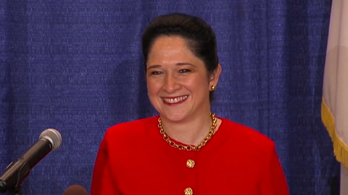 Comptroller Susana Mendoza Tests Positive for COVID