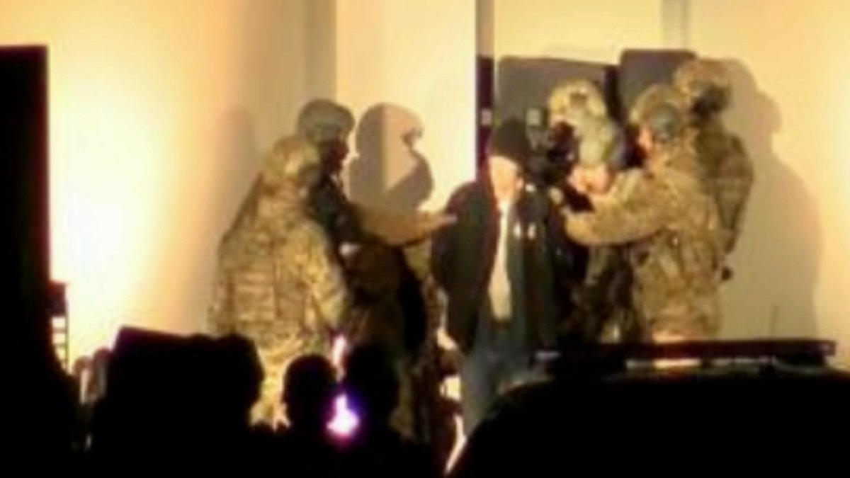 Suspect in Hostage Situation at Rockford Credit Union Surrenders NBC