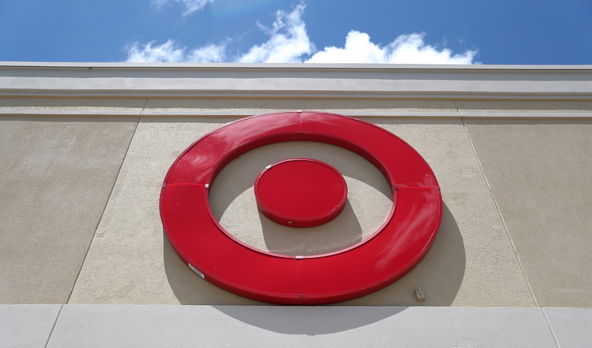 What stores are open on New Year's Day and when? What to know for 2026