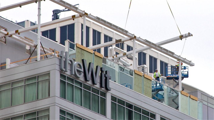 thewit-retractable-roof