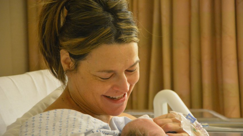today-savannah-guthrie-mike-charles-baby-inline-002-161209