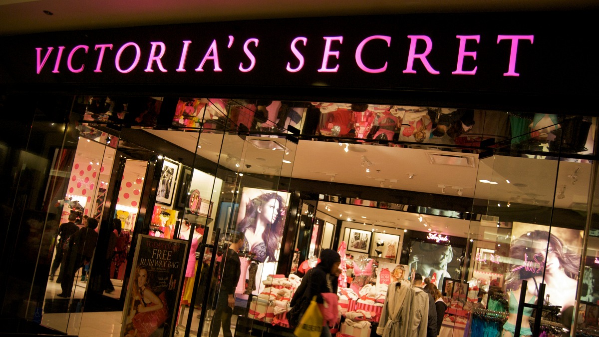 Victorias Secret shuts down website due to ‘security incident
