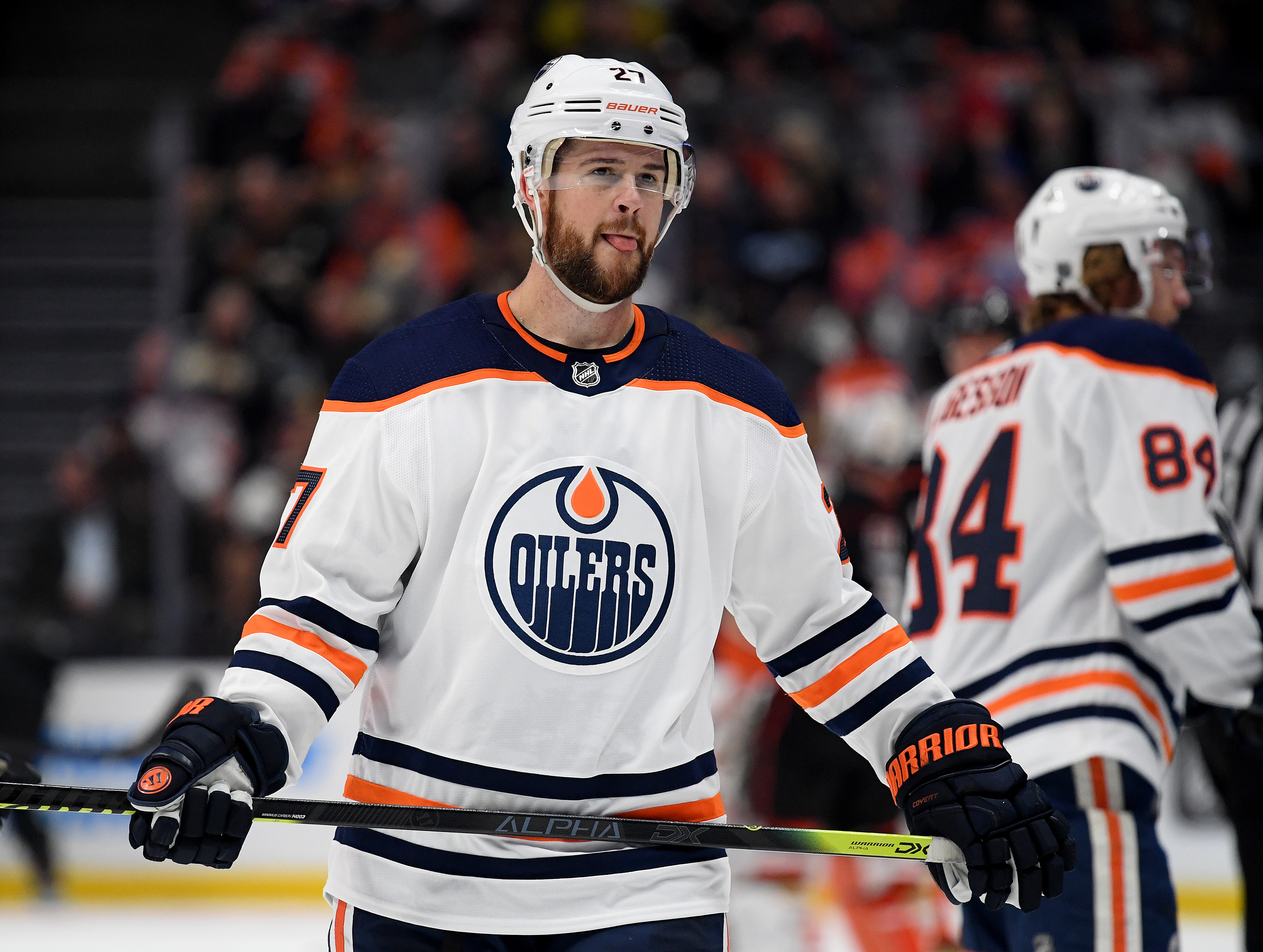 Oilers Defenseman Mike Green Opts Out Of NHL’s Return To Play – NBC Chicago