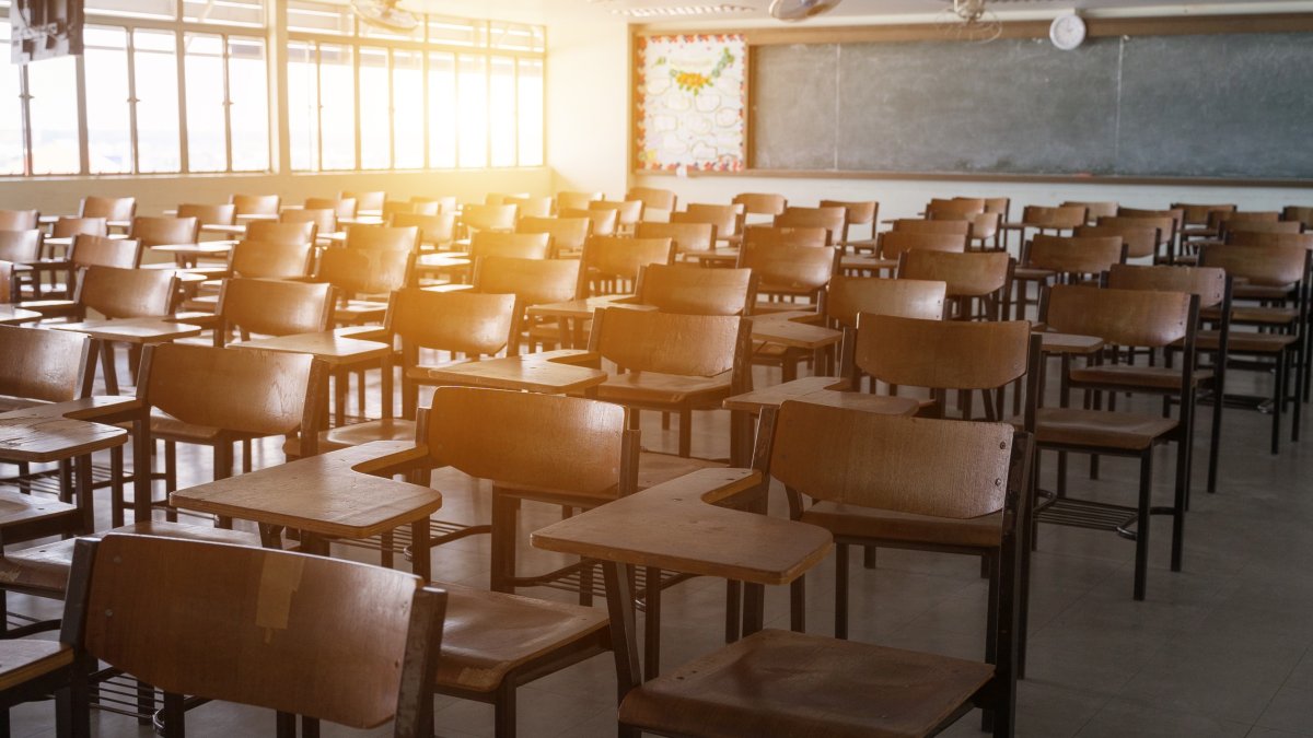 Naperville teens help author climate change curriculum law in Illinois