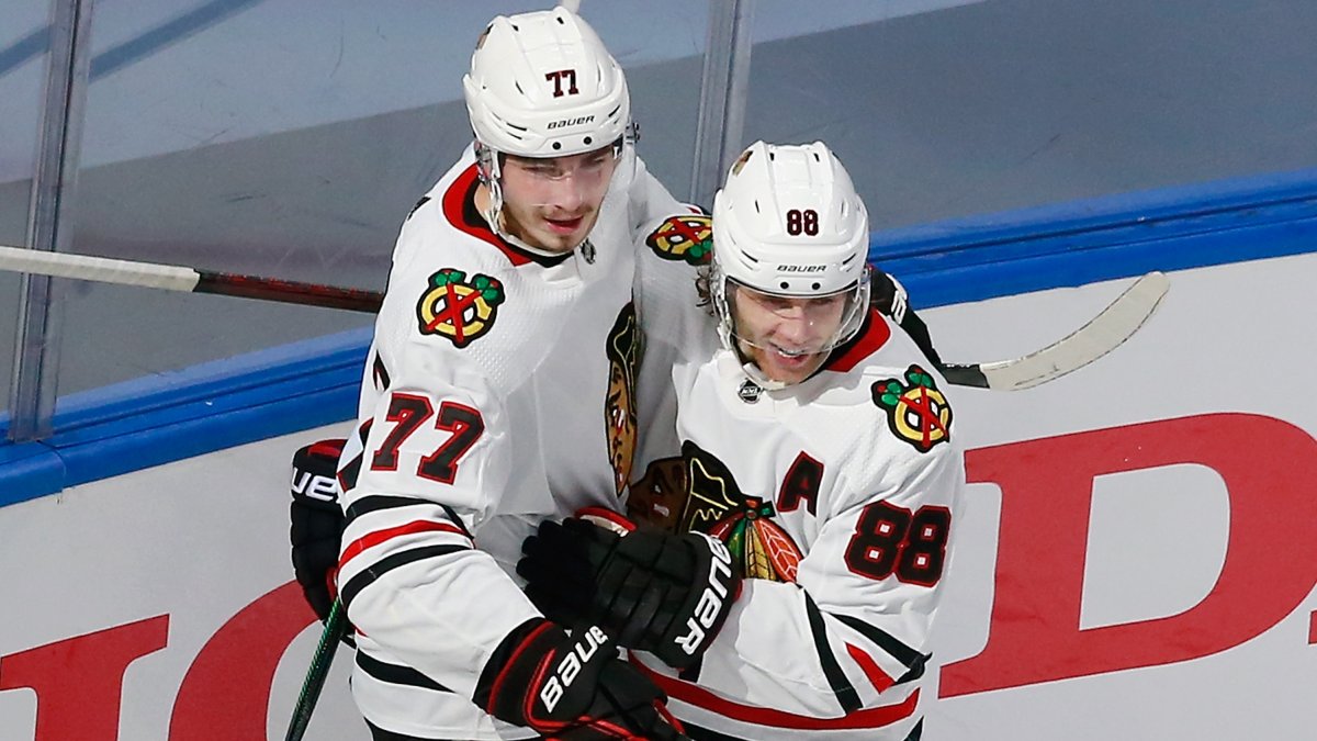 Chicago Blackhawks center Kirby Dach (77) in the third period of