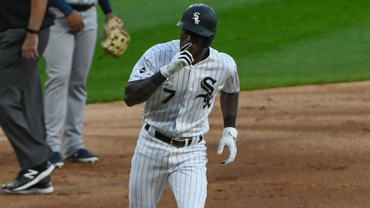 White Sox' Lucas Giolito on Luis Robert Jr.: Watching his growth has been  incredible