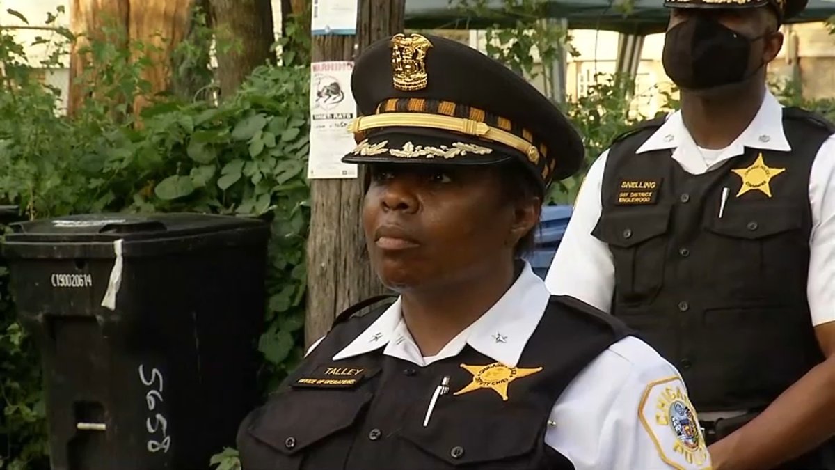 Unrest Erupts After Man Shot by Police in Chicago’s Englewood