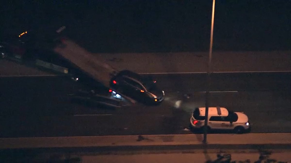 5 Injured in Crash on Edens Expressway in North Suburbs, Police Say ...