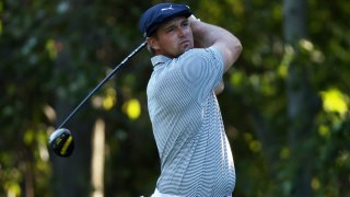MAMARONECK, NEW YORK – SEPTEMBER 20: Bryson DeChambeau of the United States plays his shot from the 14th tee during the final round of the 120th U.S. Open Championship on September 19, 2020 at Winged Foot Golf Club in Mamaroneck, New York. (Photo by Gregory Shamus/Getty Images)
