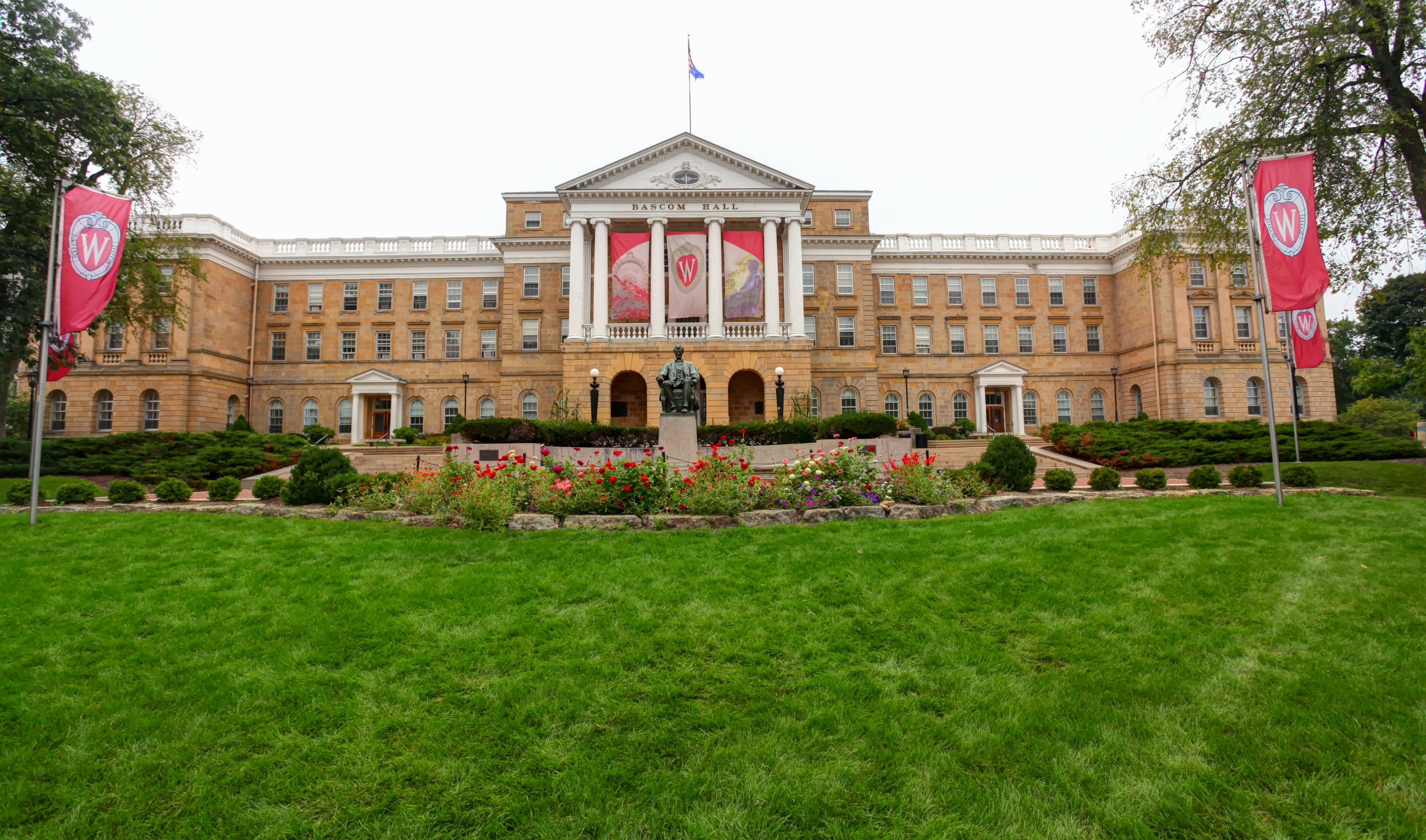 GOP lawmakers vote to cut millions in University of Wisconsin's budget despite surplus – NBC Chicago - Vimarsana News