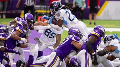 Nfl Outbreak What S Next After Tennessee Titans Players Tested Positive For Covid 19 Nbc Chicago