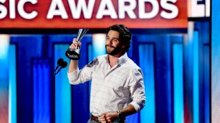 Thomas Rhett poses with the Entertainer of the Year award onstage during the 55th Academy of Country Music Awards at the Grand Ole Opry on September 16, 2020 in Nashville, Tennessee.