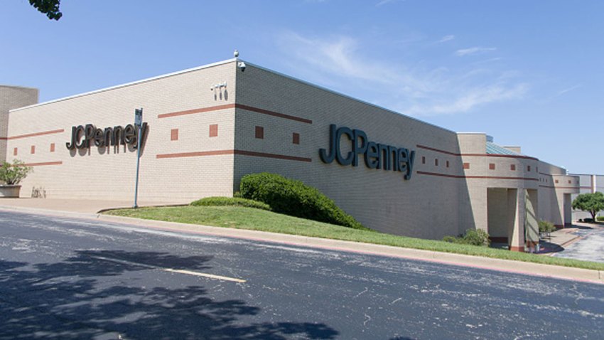Photo taken on June 5, 2020 shows a closed J.C. Penny store in Music City Mall in Lewisville, Texas, the United States. U.S. department store chain J.C. Penney on Thursday announced to close 154 stores. More stores are to be closed in the following weeks, said the Texas based company in a release. Last month, J.C. Penney filed bankruptcy protection due to the impact of COVID-19.