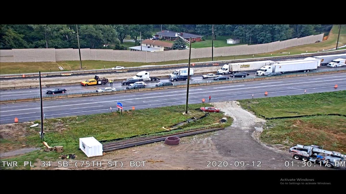1 Killed, 4 Injured After 6Vehicle Crash on TriState Tollway Near