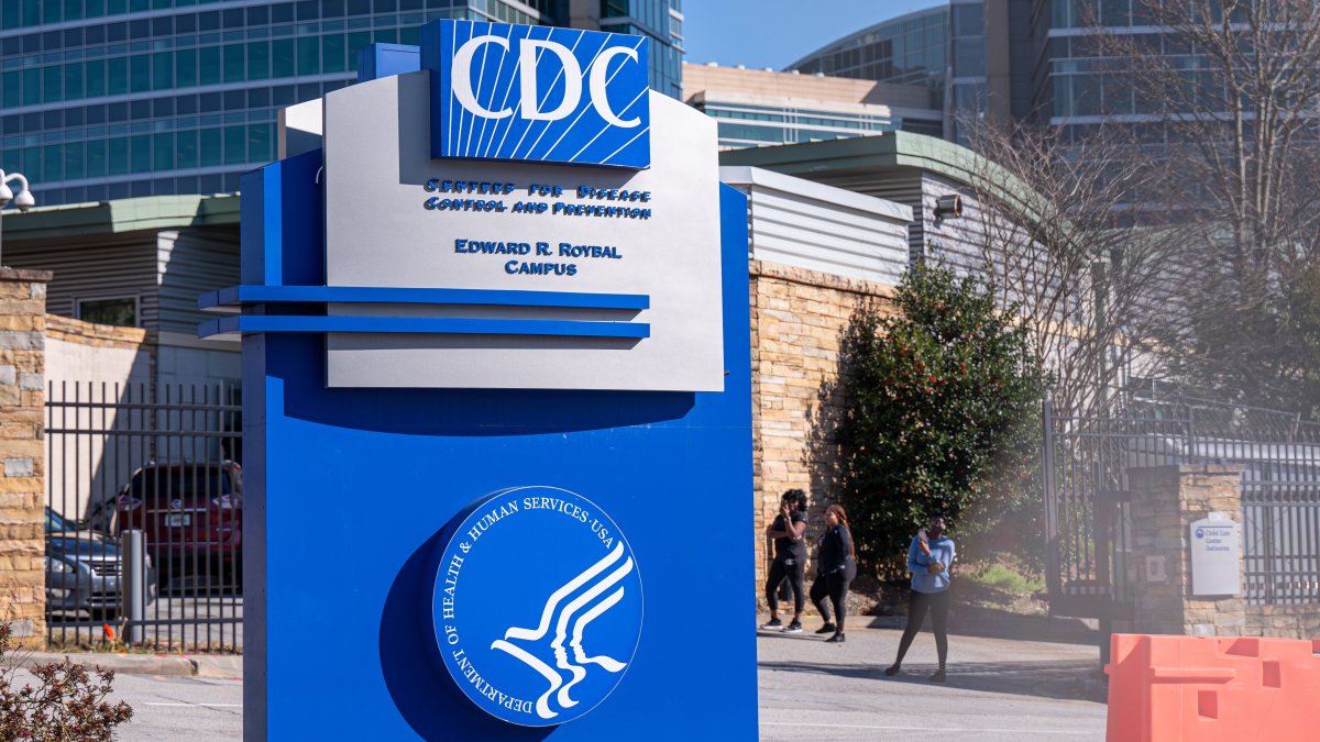 Changes Could Soon Be Coming to COVID Quarantine and Isolation Guidelines, Chicago’s Top Doc Says Changes Could Soon Be Coming to COVID Quarantine and Isolation Guidelines, Chicago’s Top Doc Says