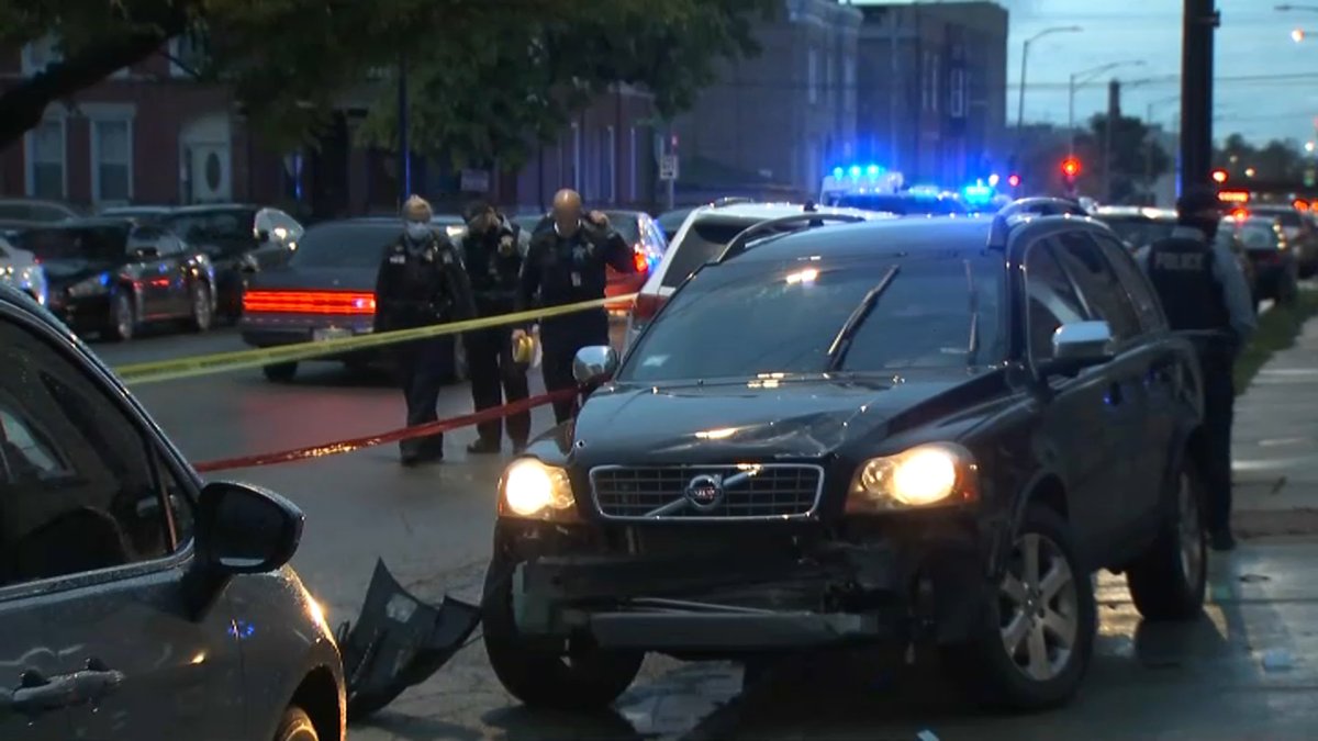 5 Shot Inside Home in Chicago’s East Garfield Park Neighborhood: Police ...
