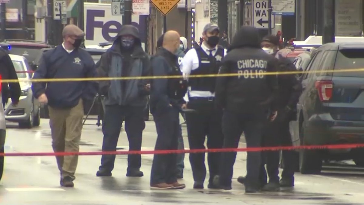 Man Fatally Shot by Chicago Police Officer in Little Village, COPA ...
