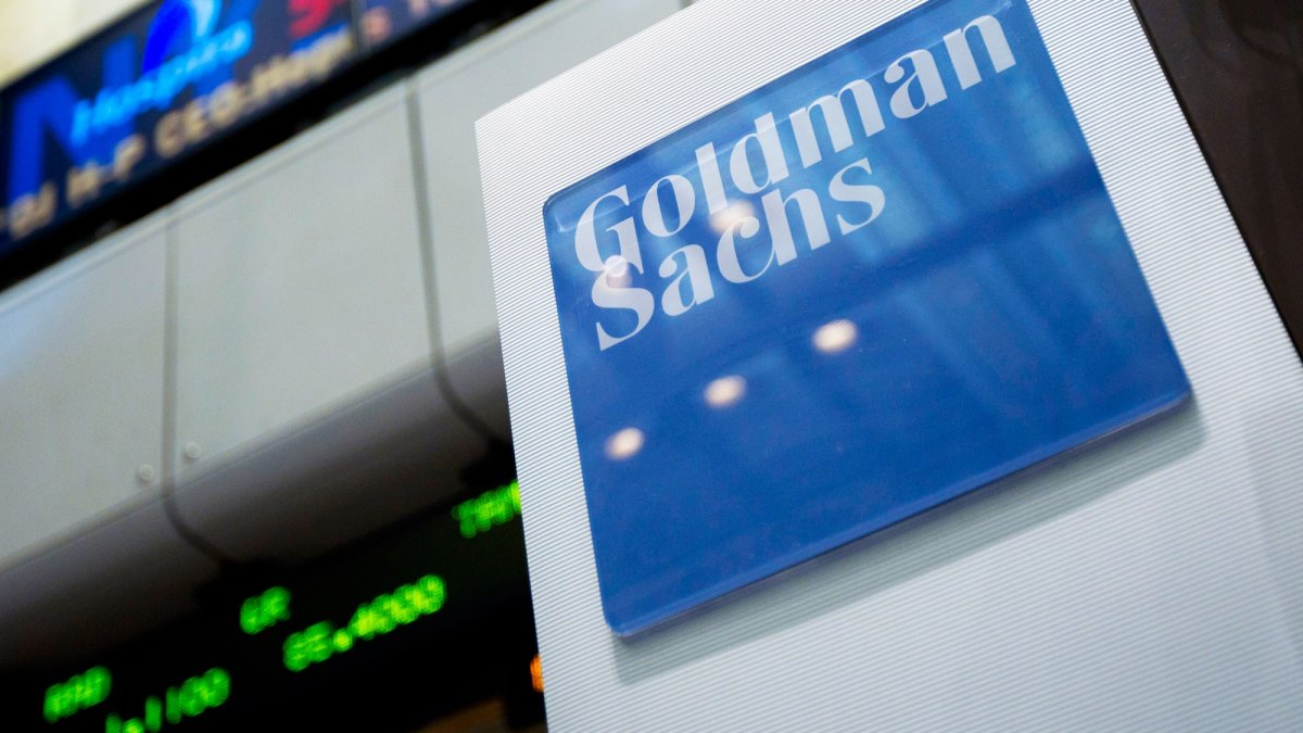 Jim Cramer Says Goldman Sachs Shares Are a 'Steal' After Post-Earnings Tumble – NBC Chicago - Vimarsana News