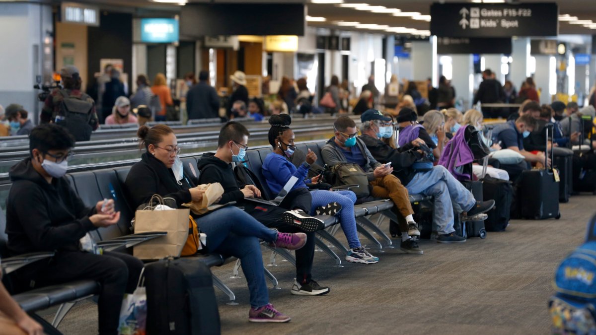 Chicago Travel Advisory: COVID Precautions Advised in 8% of US - Vimarsana News