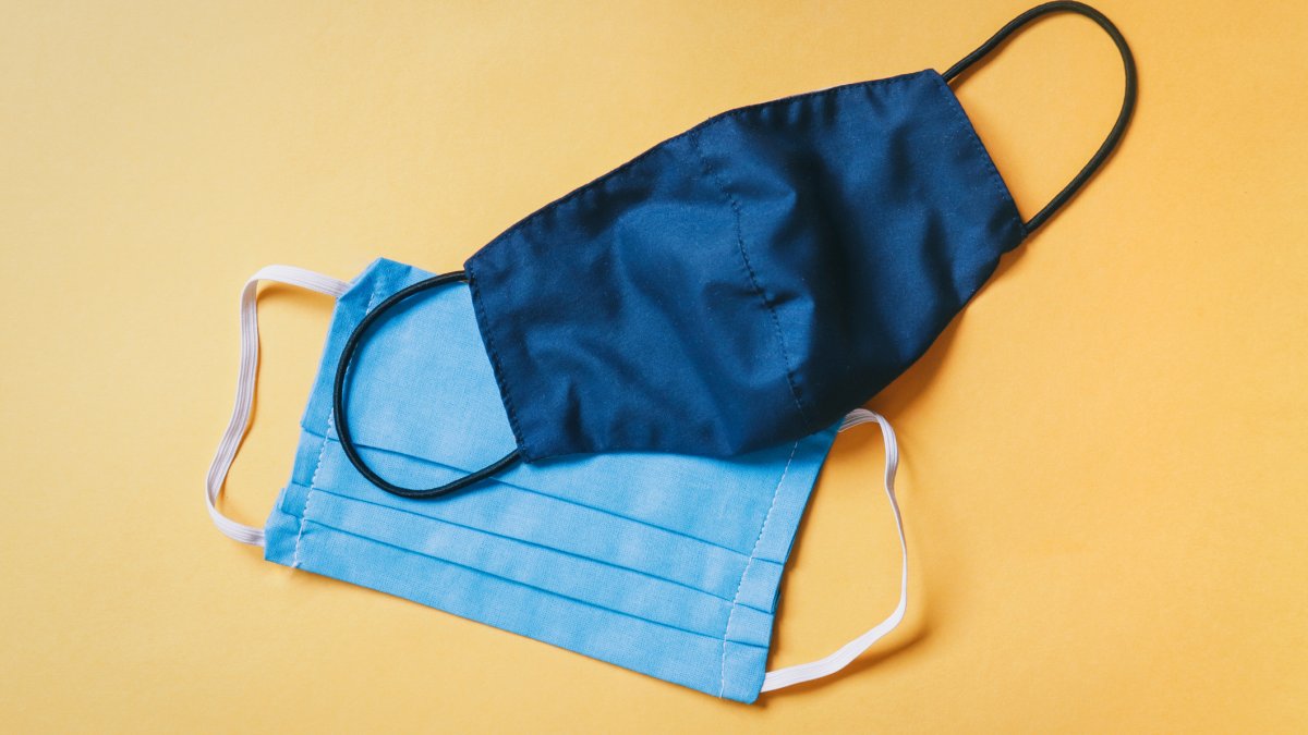 Face Masks and Omicron: What to Know About Cloth, Surgical, N95 and KN95 Masks – NBC Chicago - Vimarsana News