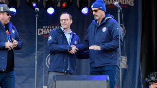 Len Kasper and Jim Deshaies during the Chicago Cubs World Series victory rally
