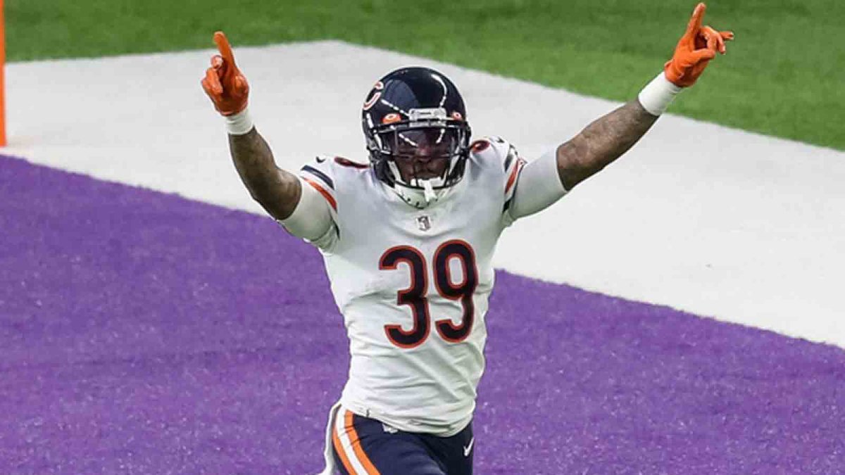 Bears' Eddie Jackson Receives Special Gift From Chiefs' Tyrann Mathieu –  NBC Chicago