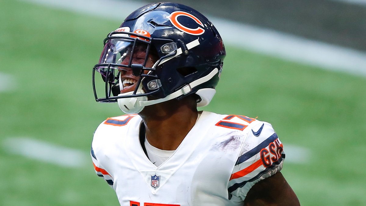 Bears Wide Receiver Anthony Miller Ejected From Game After Throwing Punch At Cj Gardner Johnson Nbc Chicago