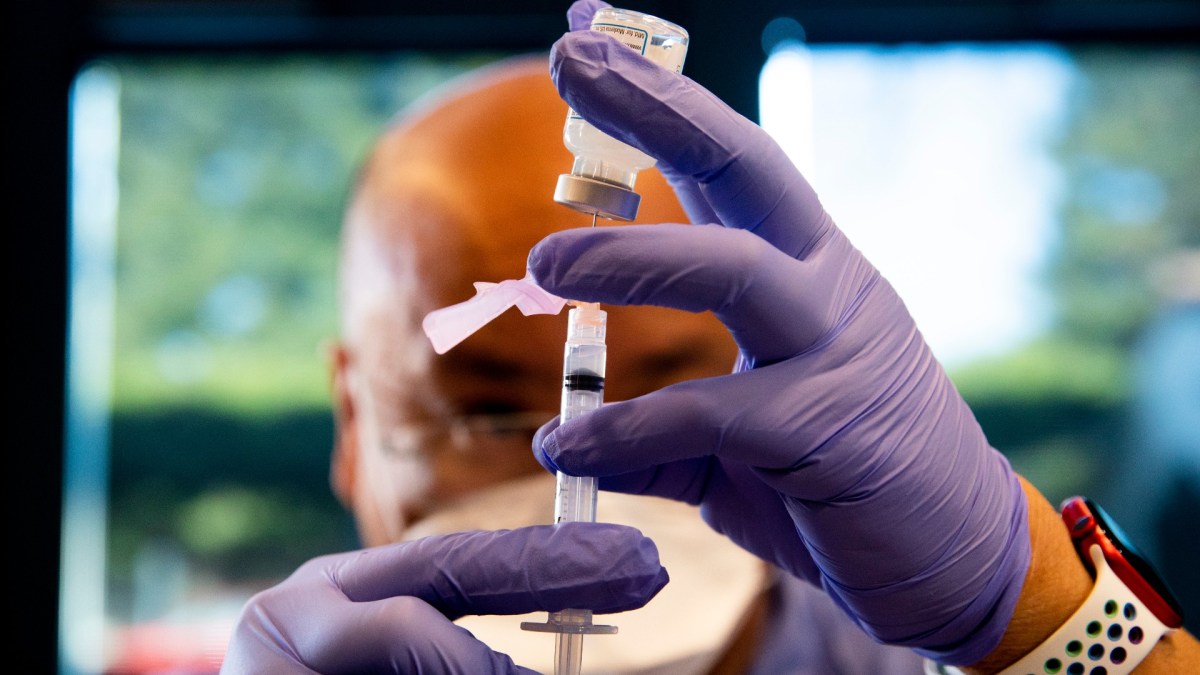Illinois Health Care Providers Can 'Formally' Begin Next Phase of COVID-19 Vaccinations Monday – NBC Chicago - Vimarsana News