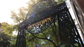 One of the Old Town welcome signs in Chicago.