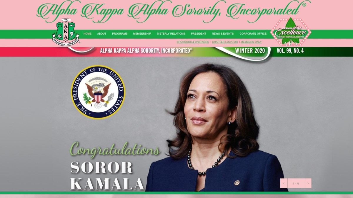Alpha Kappa Alpha Sorority Sisters Wear Pearls To Support VP Kamala Harris - Vimarsana News