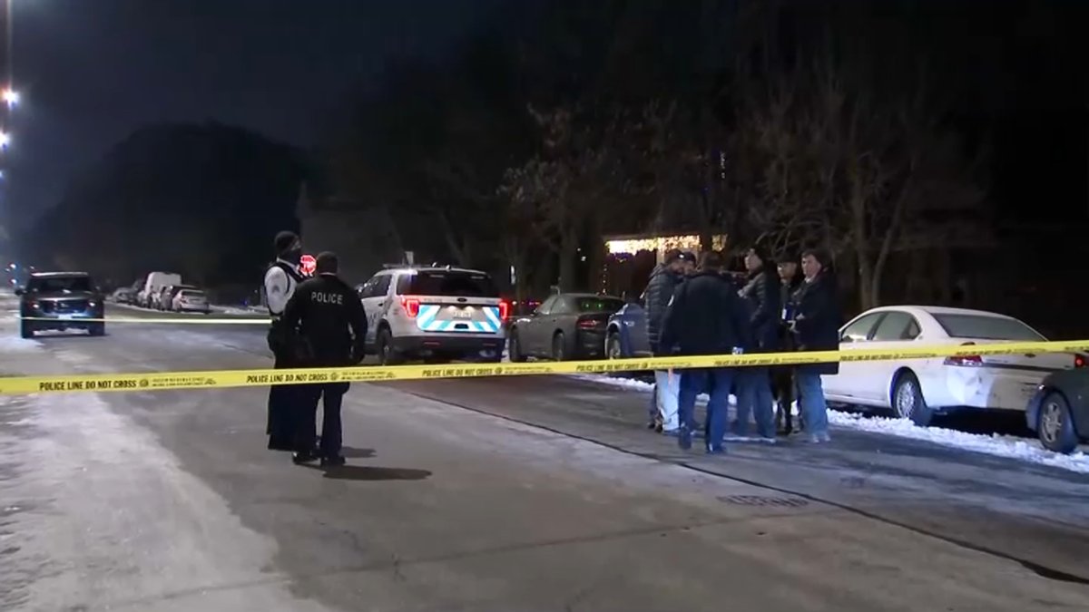 27 Shot, 4 Killed, in Chicago So Far This Holiday Weekend NBC Chicago
