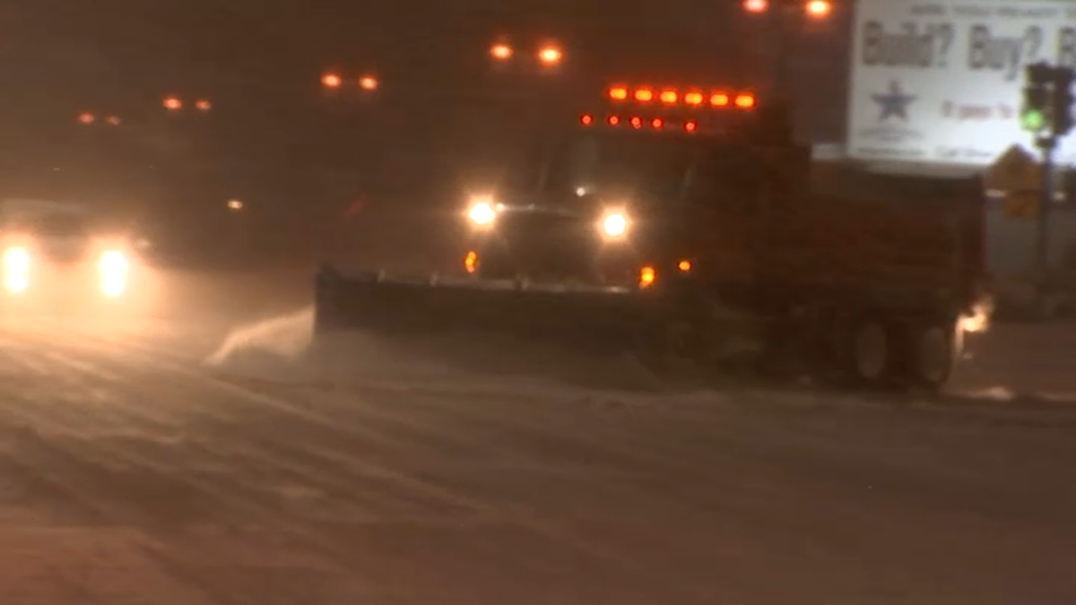 Chicago Snowstorm Updates: Winter Storm Warning Takes Effect - Vimarsana News