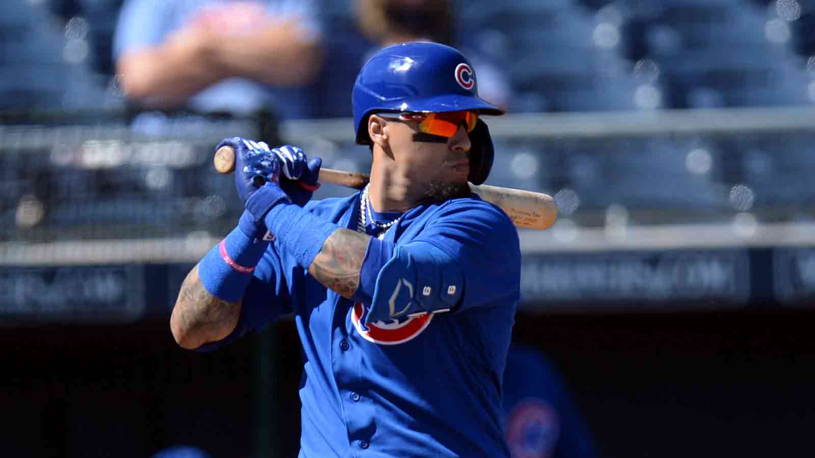 Cubs SS Javier Báez Scratched From Tuesday Start Due To Back Stiffness ...