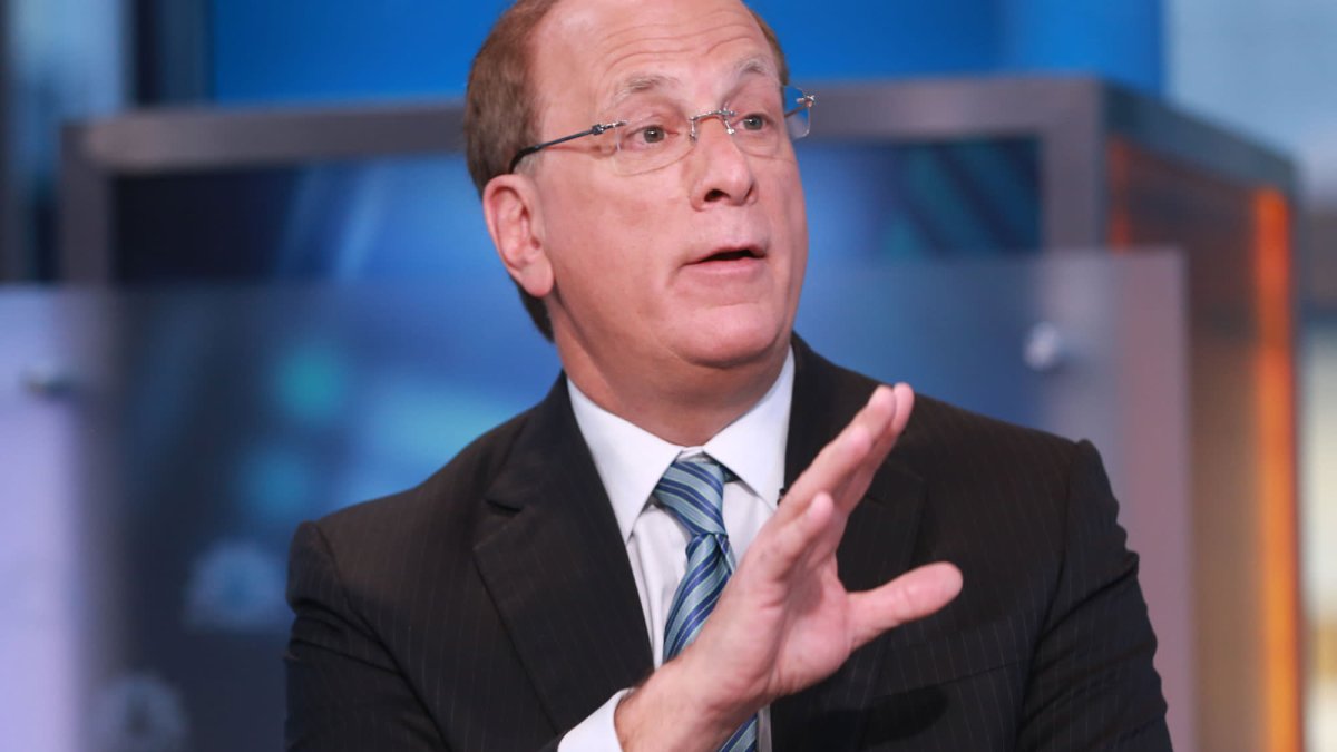 BlackRock's Fink Says Russia-Ukraine War Could Accelerate Use of Cryptocurrencies - Vimarsana News