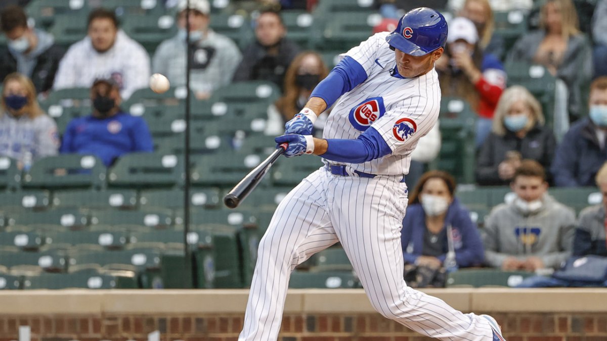 Anthony Rizzo, Freddie Freeman Share Hilarious Rundown Moment – NBC Chicago