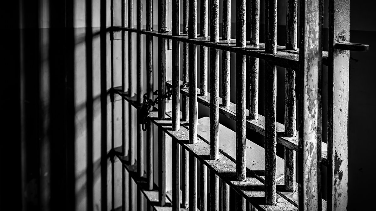 Ex-NFL player gets prison time in death of child – NBC Chicago