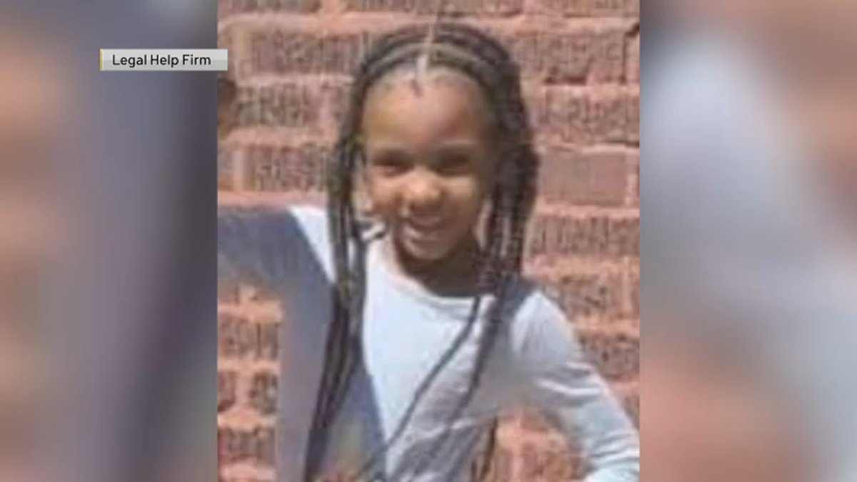 Activists Family Outraged By Fatal Shooting Of Girl 7 In Mcdonald S Drive Thru Nbc Chicago