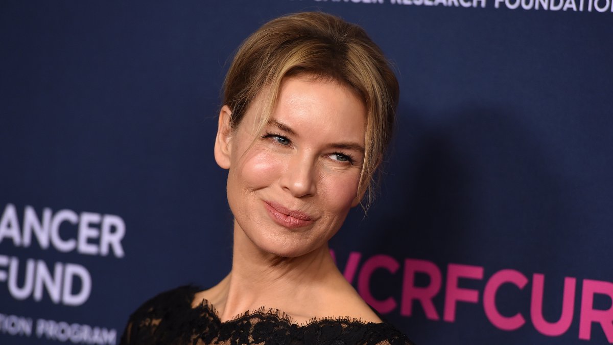 Renee Zellweger Is Unrecognizable In Trailer For New True Crime Series Nbc Chicago Verticallobby Com Renee Zellweger Is Unrecognizable In Trailer For New True Crime Series Nbc Chicago Verticallobby Com