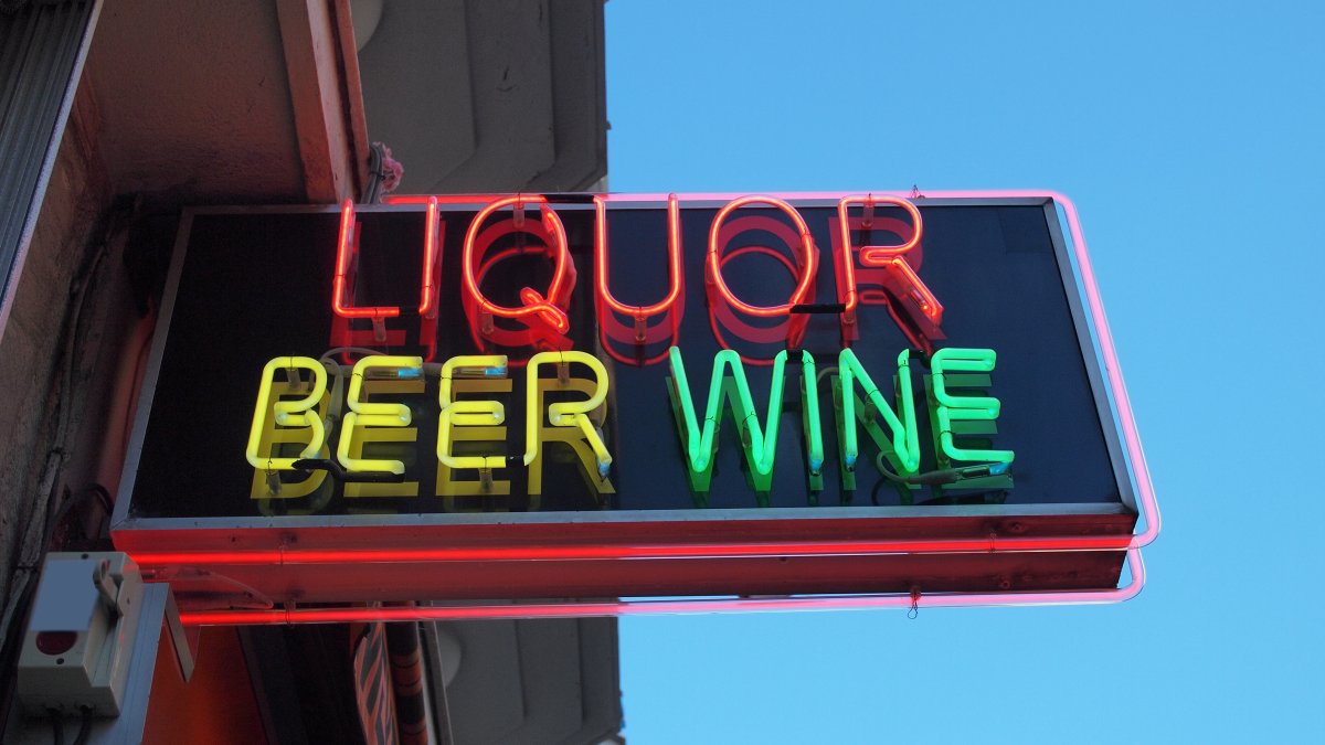 New Proposal Would Impose Permanent 10 p.m. Liquor Sale Curfew in
