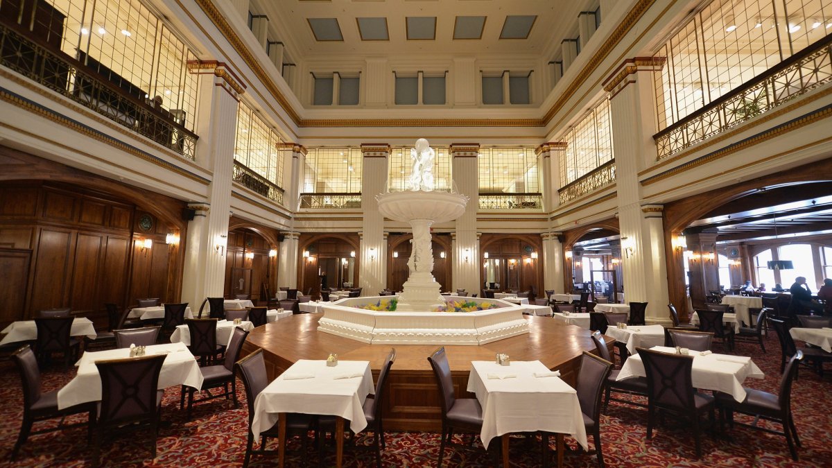 Walnut Room to Host First Ever Drag Brunch NBC Chicago