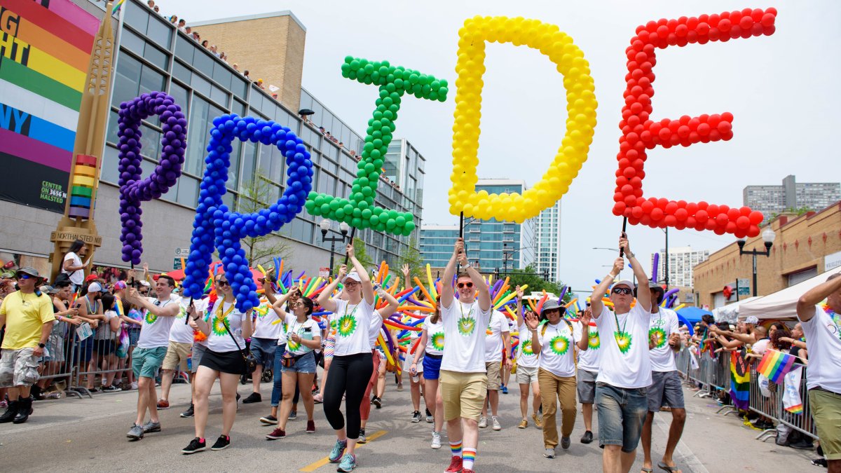 Chicago Pride Parade to Draw ‘Large Crowds' to City This Weekend, Officials Warn