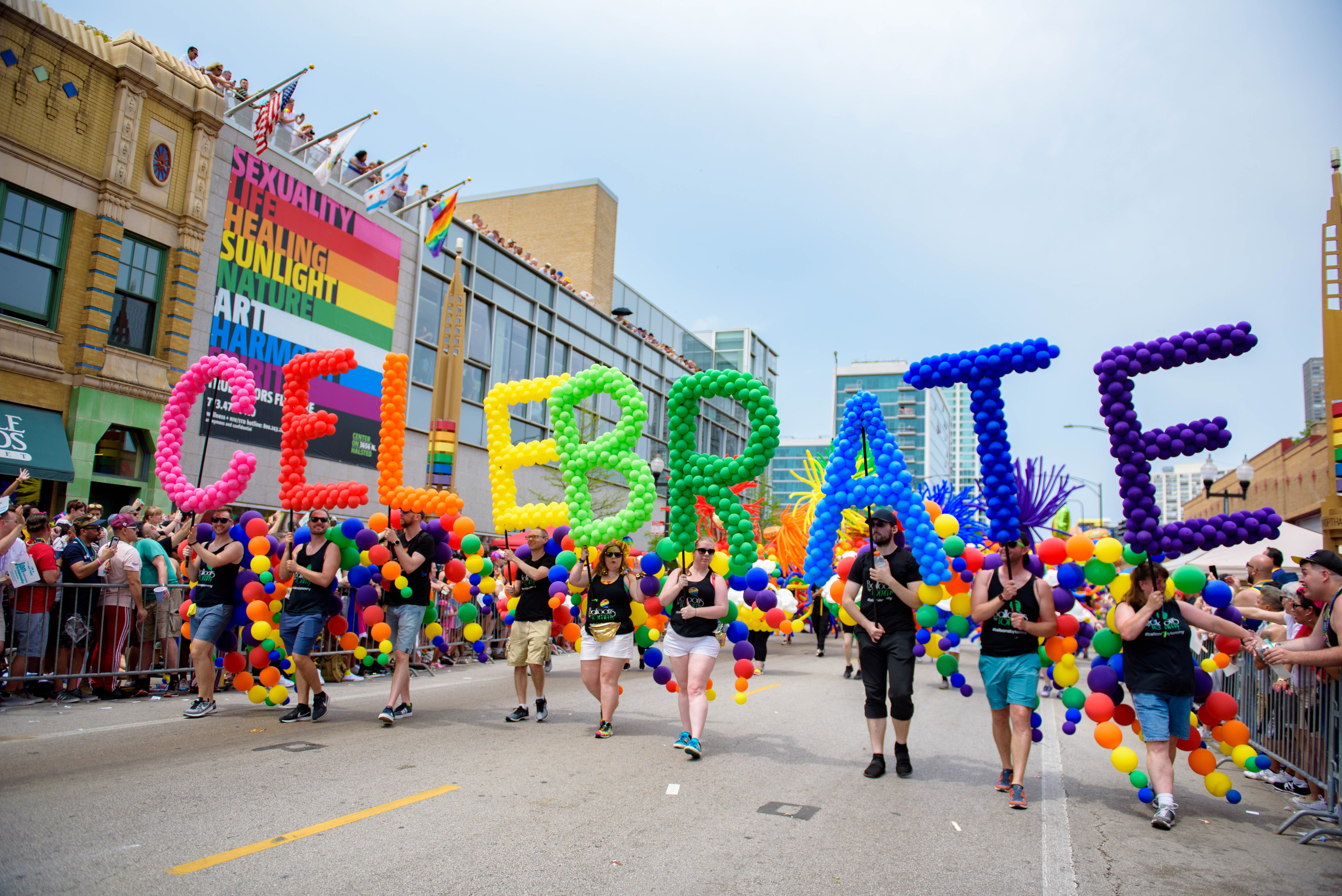 gay pride parade chicago 2022