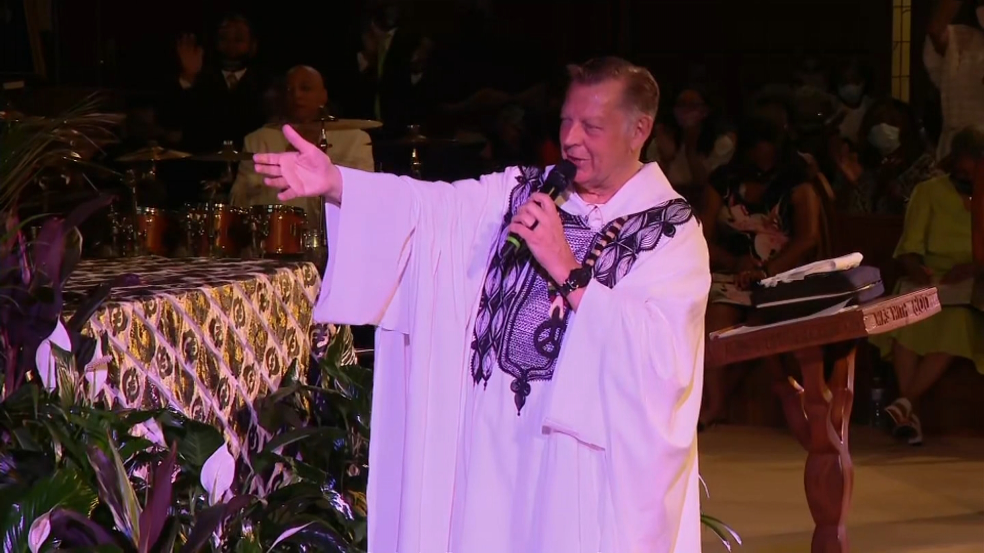 ‘Absolute lie': Father Pfleger denies allegation of past sexual abuse of minor