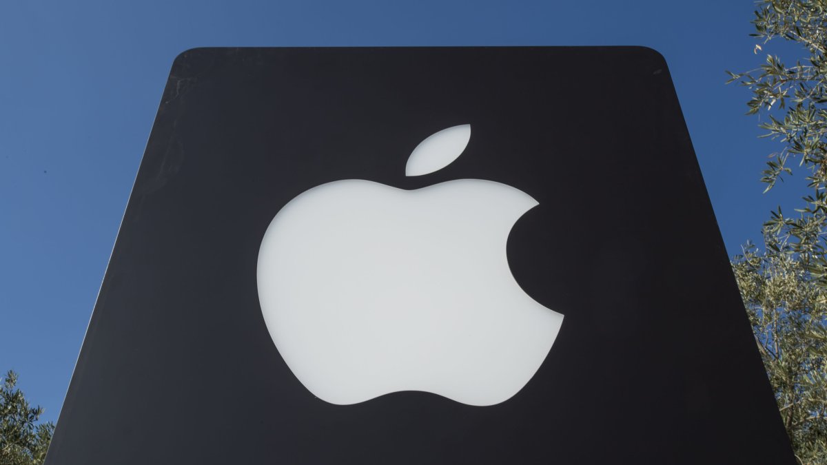 Apple sends out software update after security flaw discovered – NBC Chicago - Vimarsana News