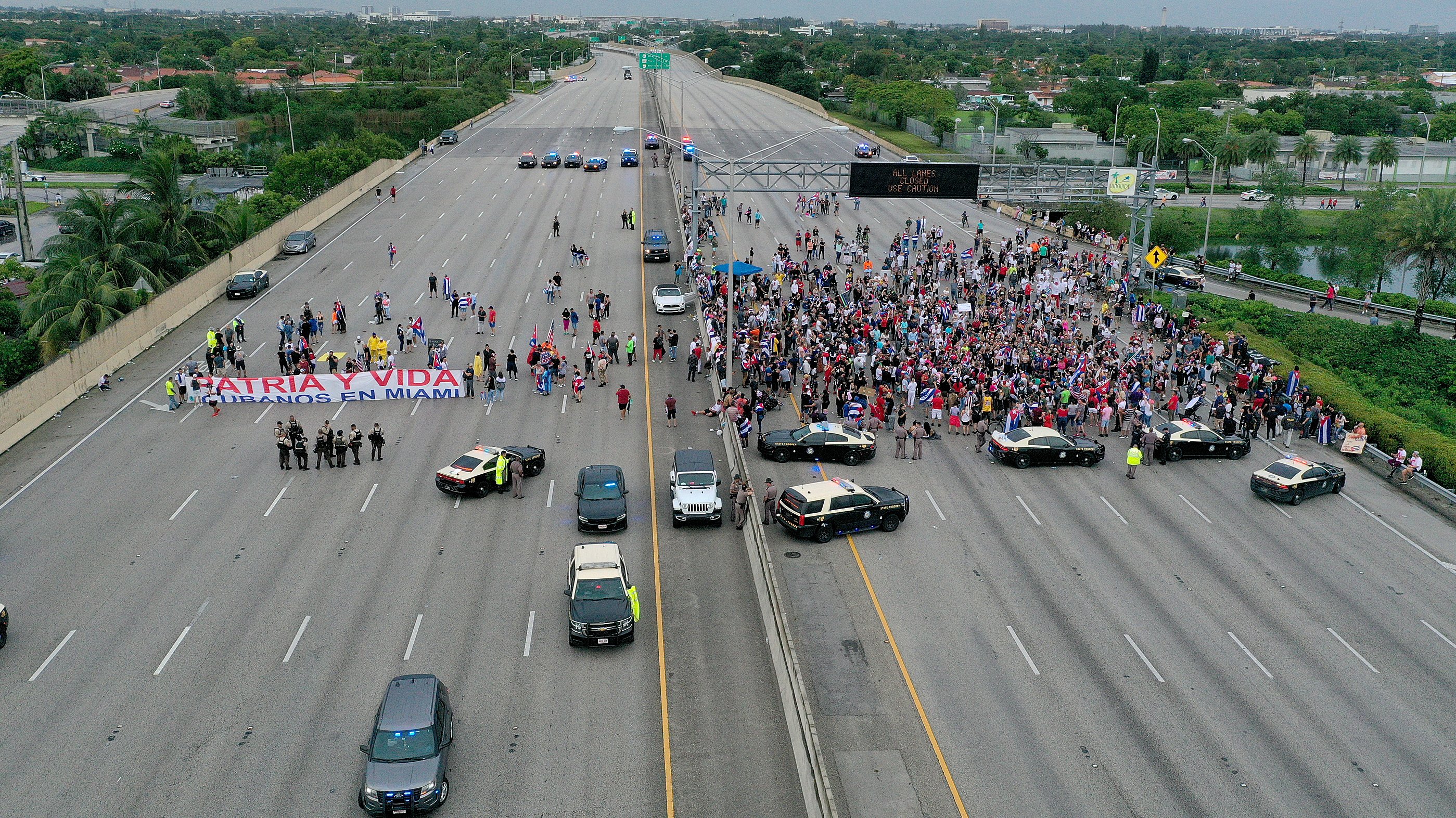 Activists, Lawyers See 'Double Standard' in Florida's Response to Cuba Demonstrations – NBC Chicago - Vimarsana News