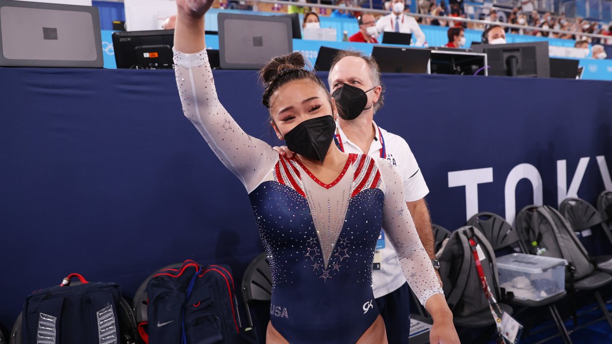 ReWatch Suni Lee’s Incredible Balance Beam Save and HighScoring Bars