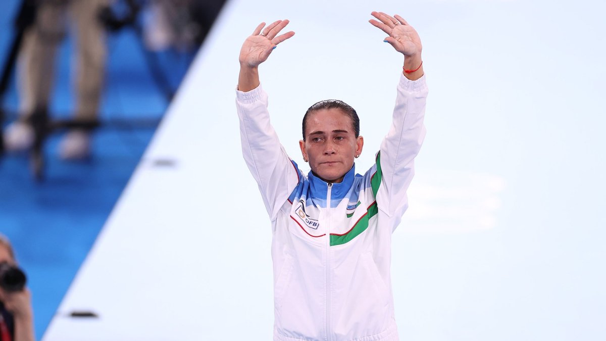 Eight Time Olympian Oksana Chusovitina Gets Standing Ovation After Vault In Tokyo Qualifications Nbc Chicago