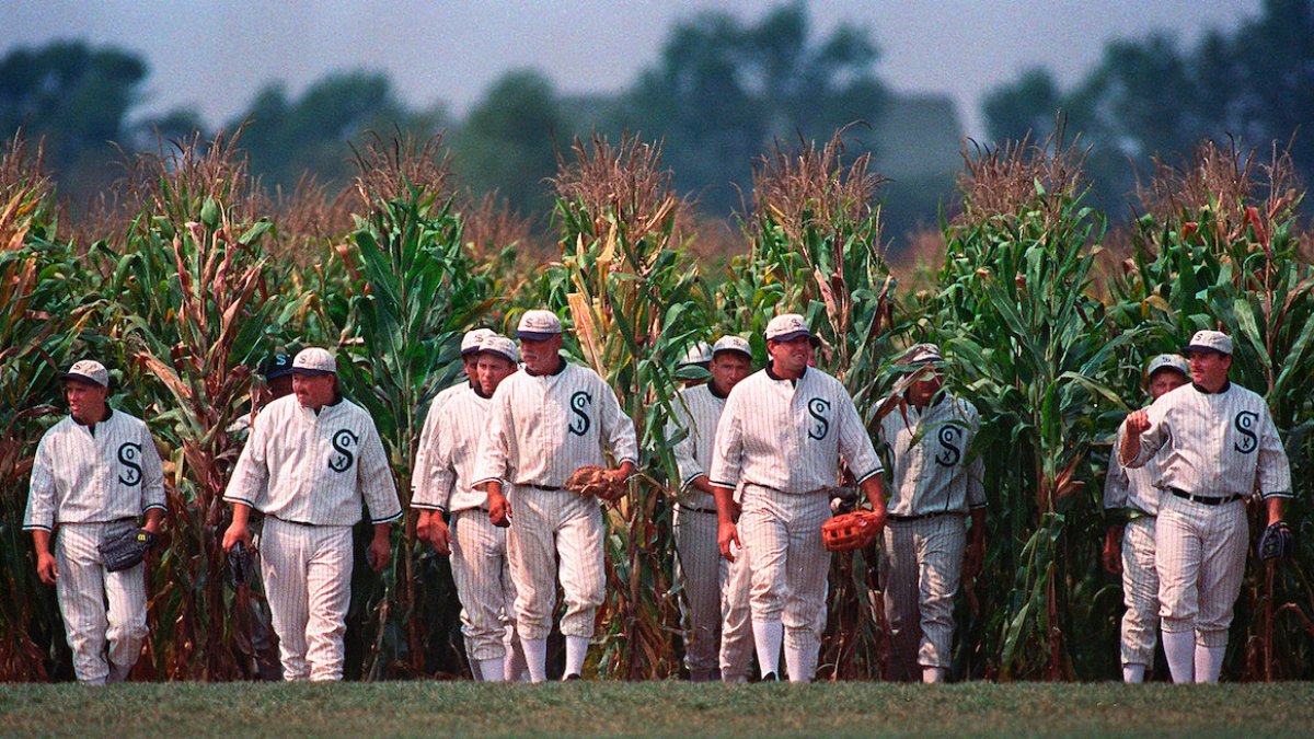 The Field of Dreams uniforms for the Yankees and White Sox were so, so  close to being perfect, This is the Loop