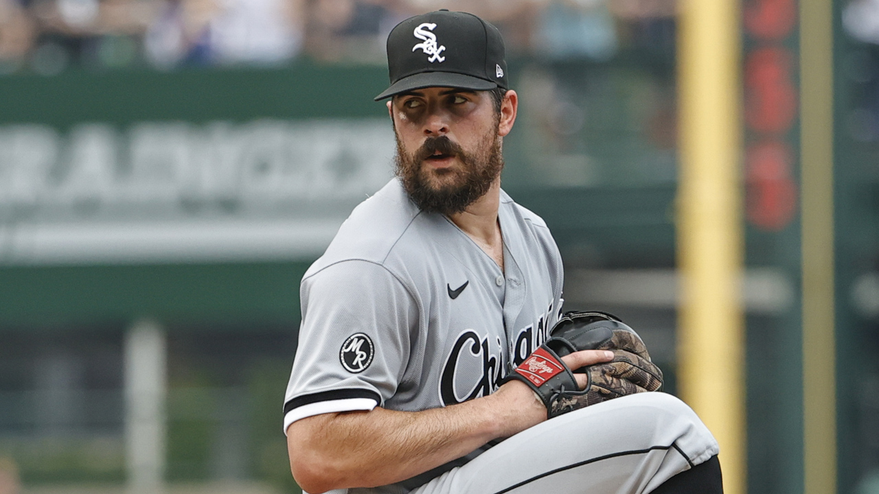 Carlos Rodon of the Chicago White Sox in action against the New York