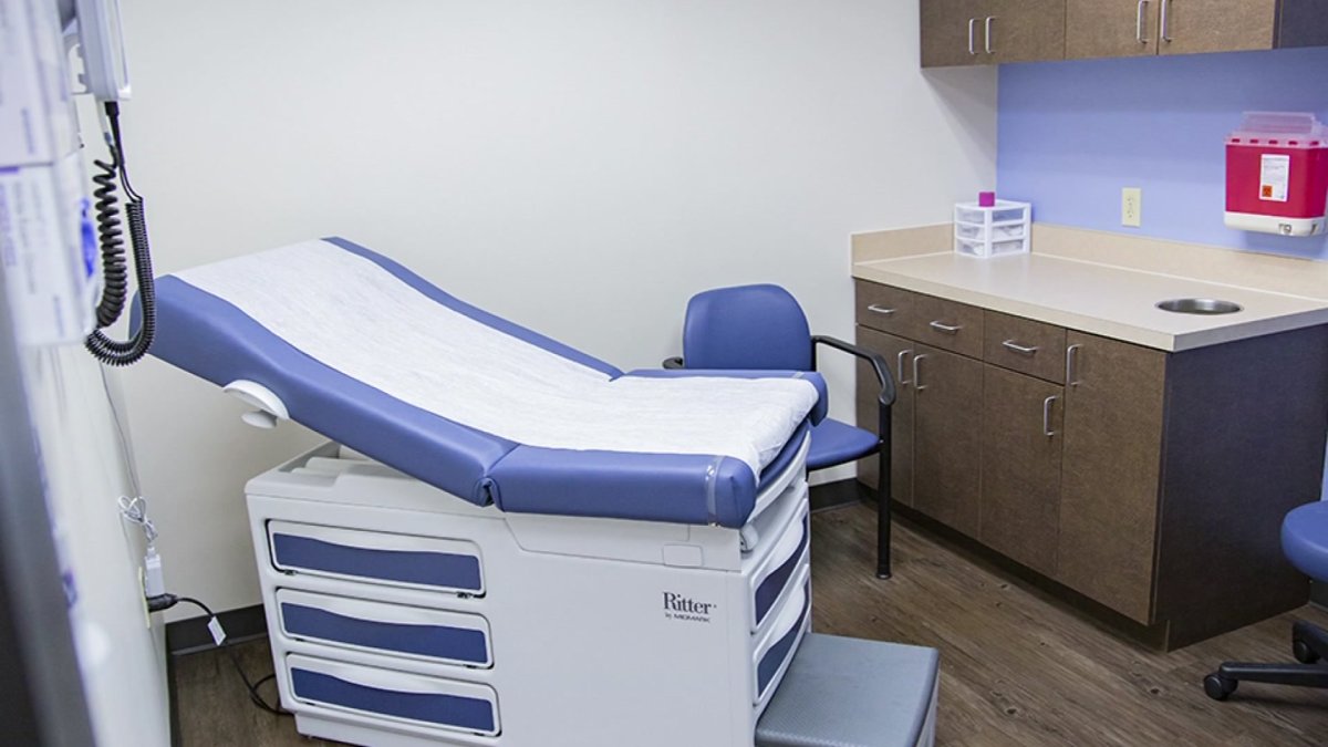 The Second Case of Measles at a Chicago Migrant Shelter